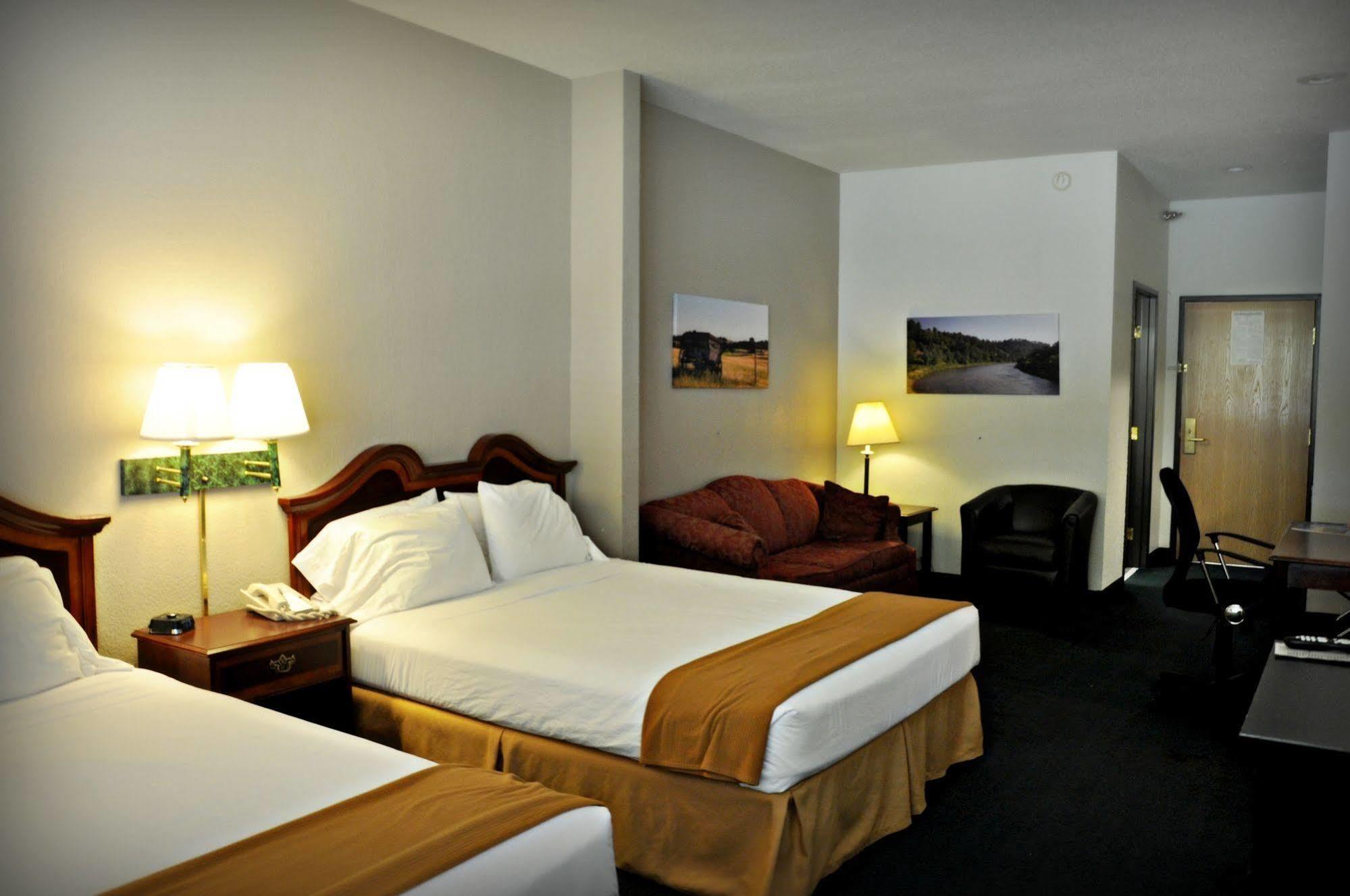 The Niobrara Lodge Valentine Exterior photo